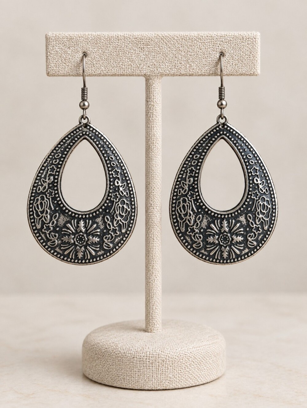 Quiet Luxury Y2k Antique Style Silver Tone Floral Ornate Teardrop Earrings